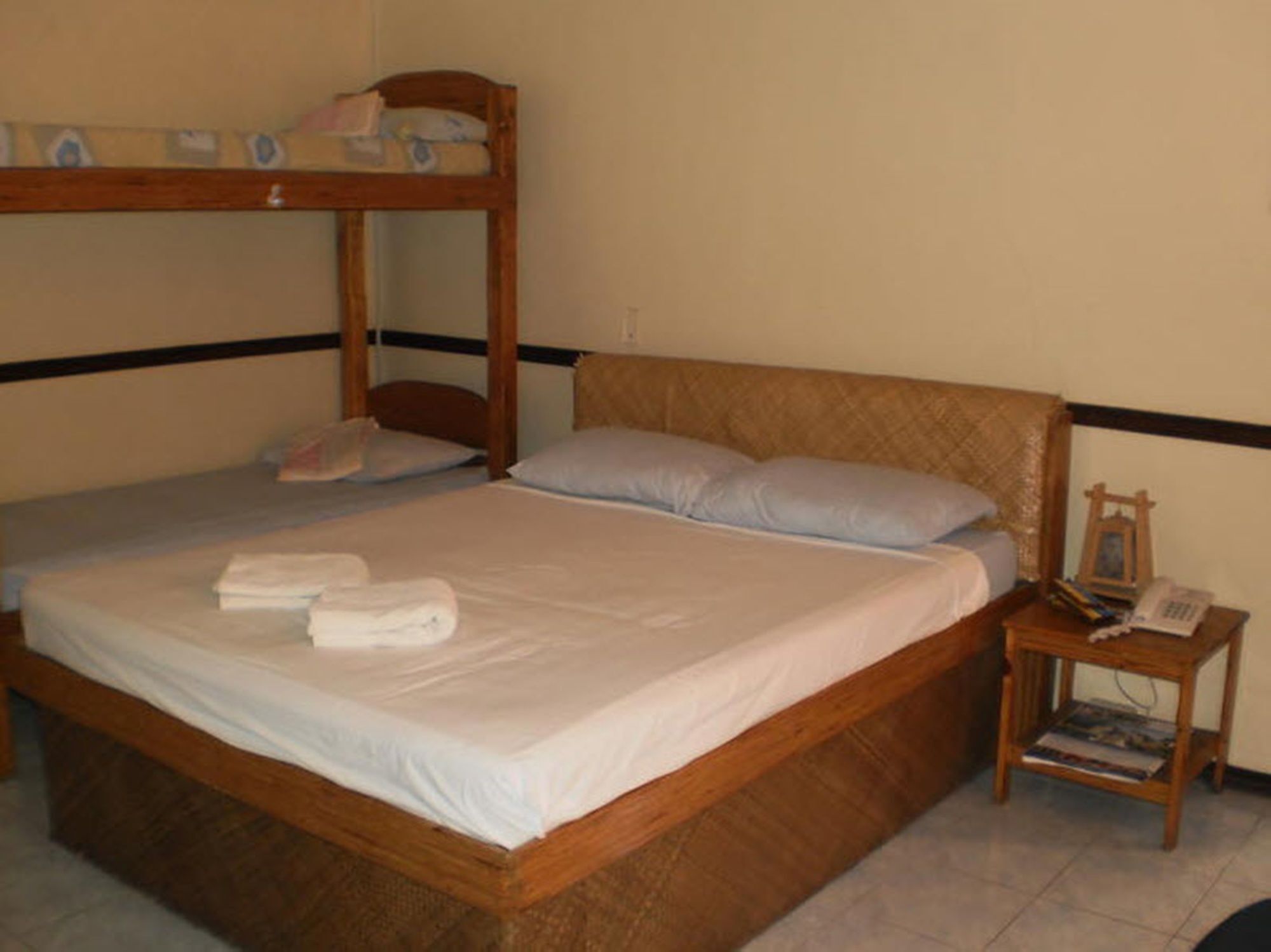 Casablanca Hotel And Resort Olongapo Exterior photo